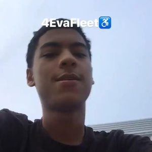 Meet your Posher, Devin